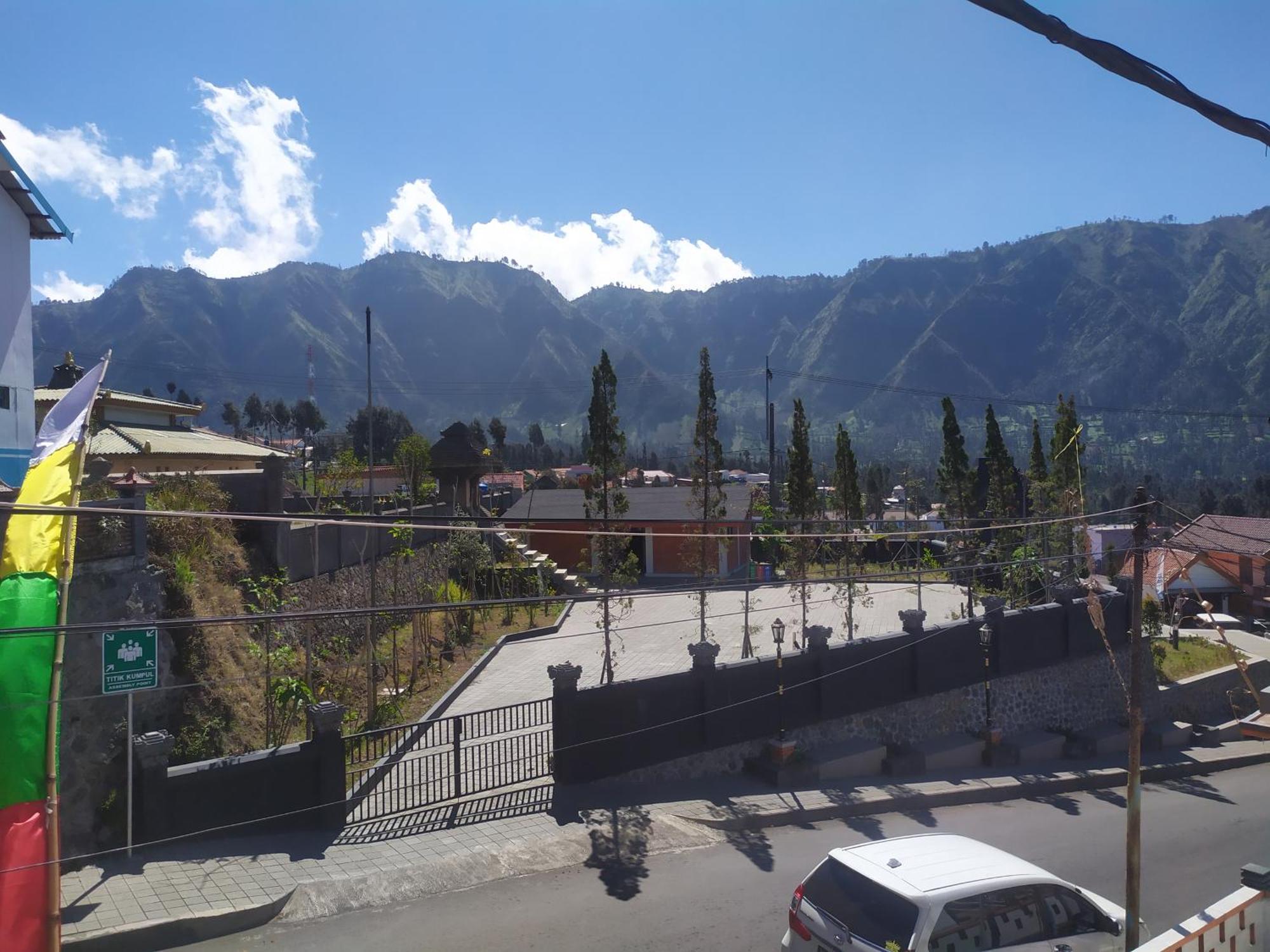 Lusman Homestay Bromo Ngadisari Exterior photo